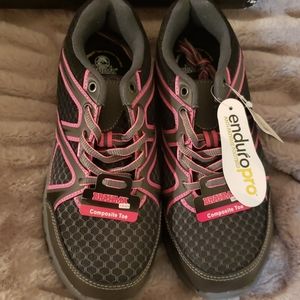 Brahma Ladies composite toe work shoe size 5